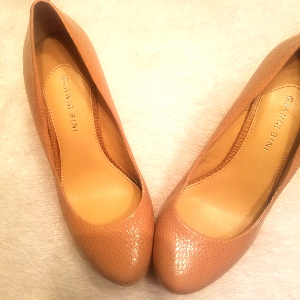 Wedge Shoes